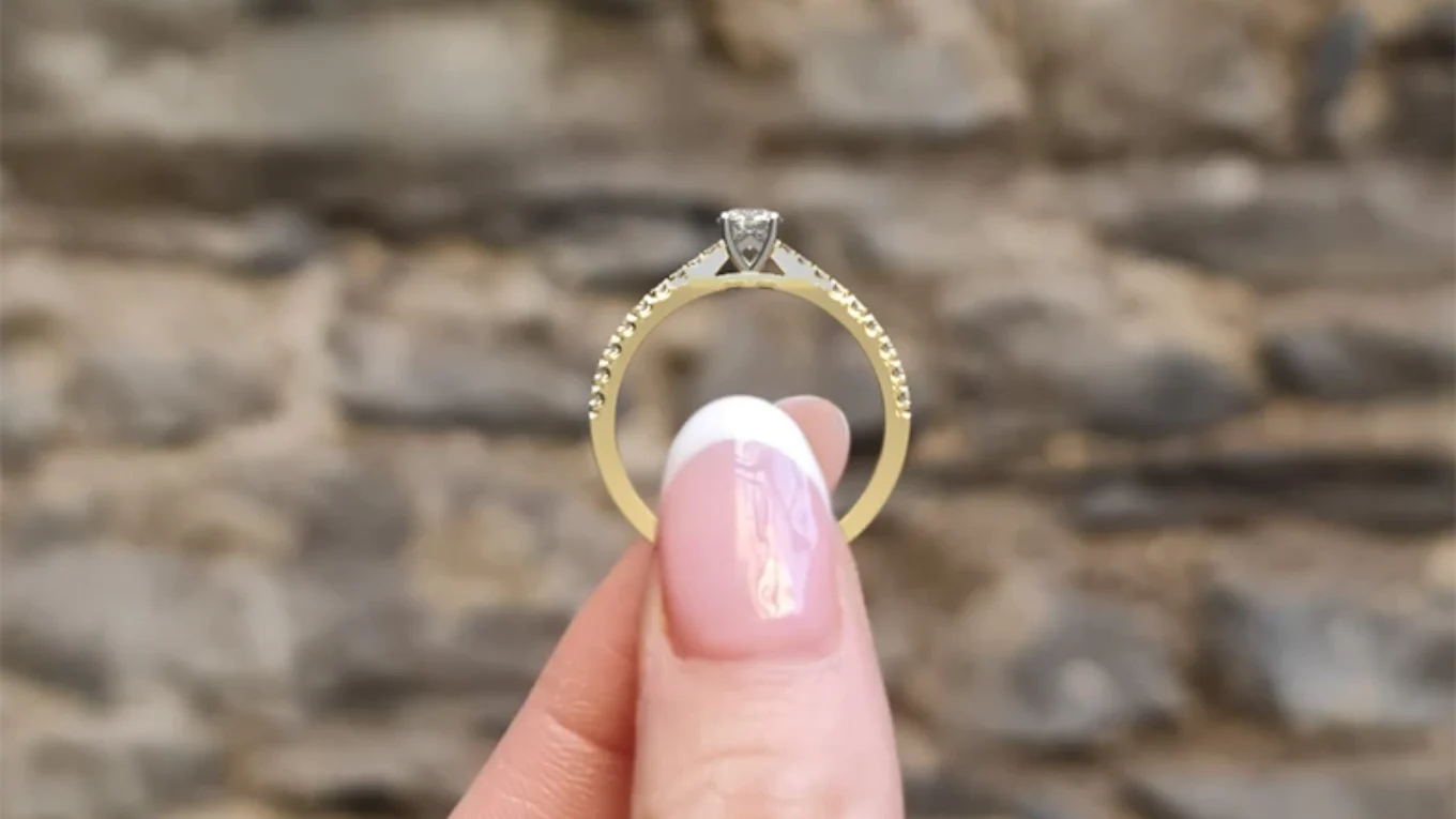 Claw set diamond ring made in Ireland in yellow gold side view pr1034