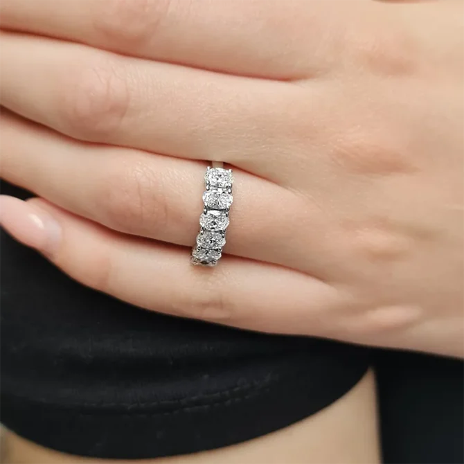 Ring with oval cut lab grown diamonds on hand SB10814-1