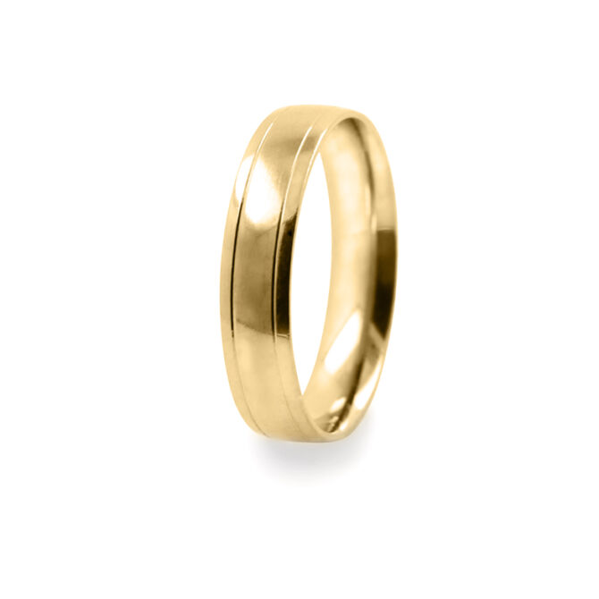 GWR2006 Gents Pattern Polished Centre Yellow Gold Wedding Ring