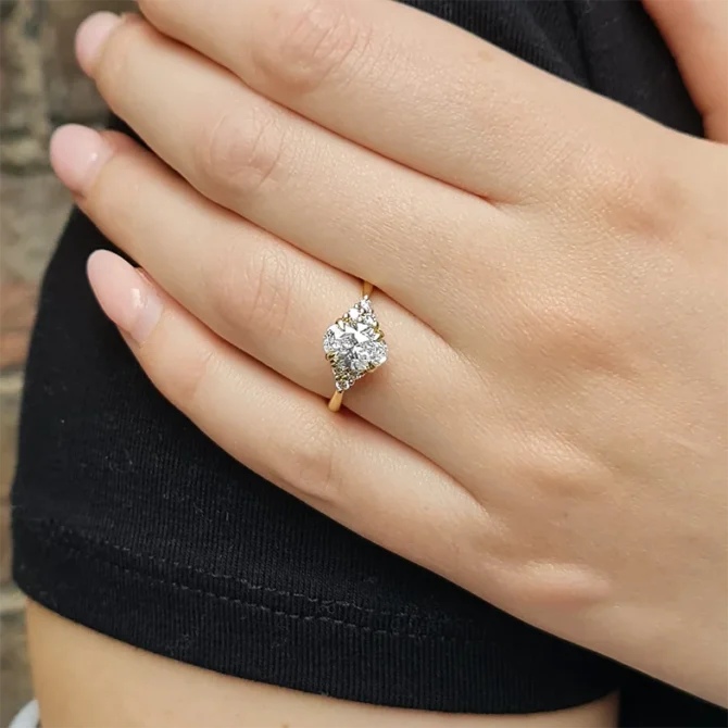 Oval Cut Lab Grown Side Stone Diamond Ring on hand PR1050-2