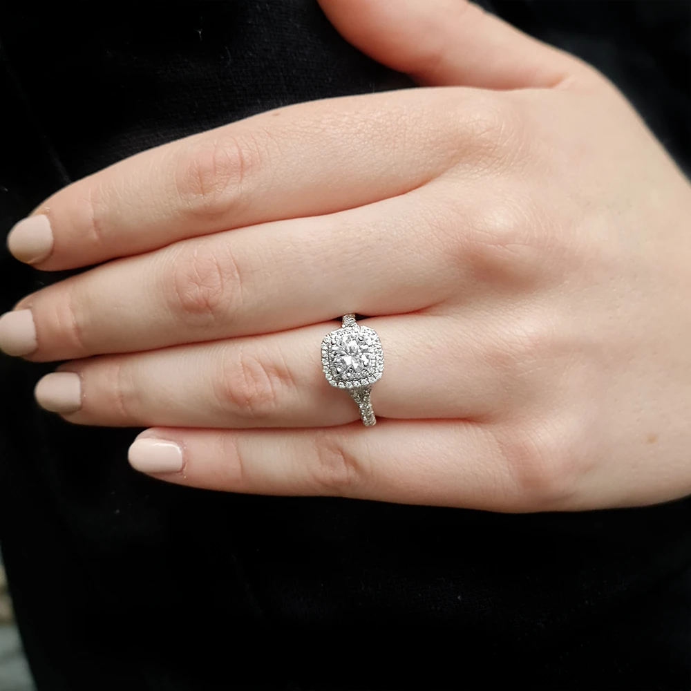 Round Cut Double Halo Split Band Diamond Ring VR1025