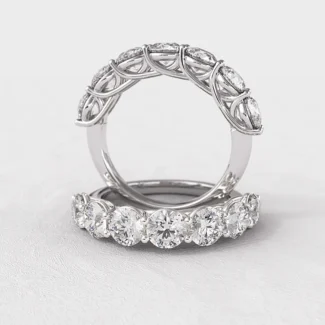 White gold diamond rings made in Ireland with 7 diamonds et7002