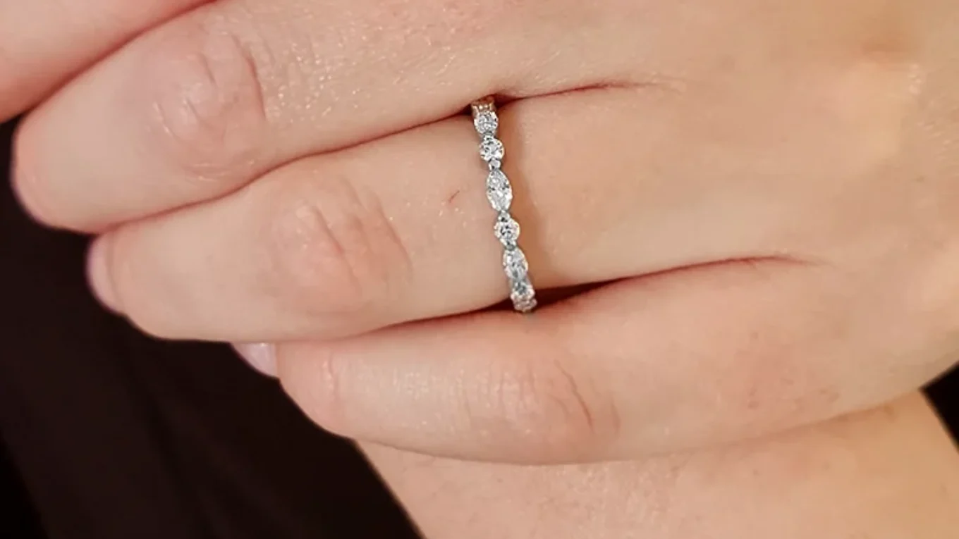 marquise and round diamond wedding ring sb5697