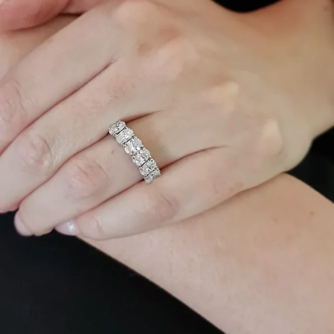 oval diamond ring on hand SB10814