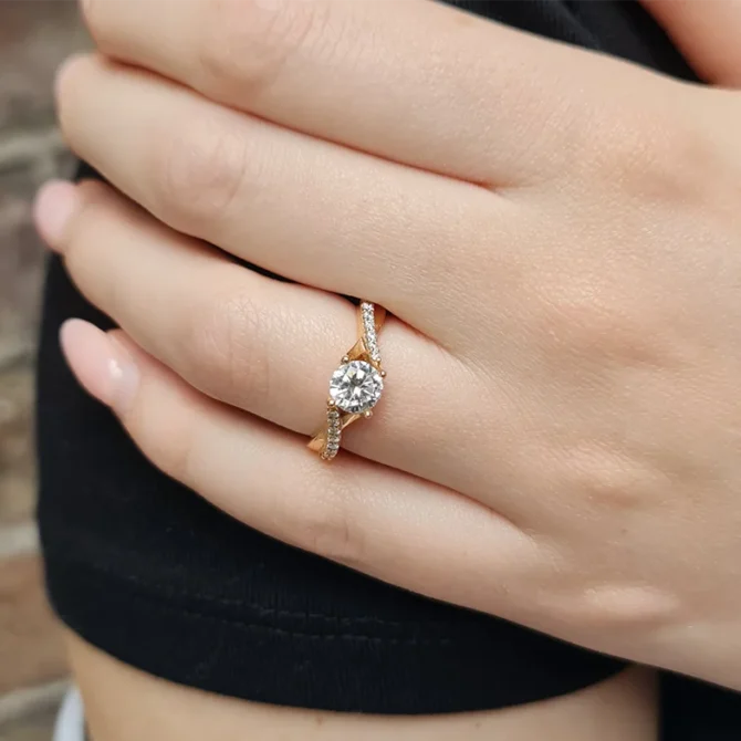 Rose gold twist diamond ring made in Dublin in rose gold PR1007