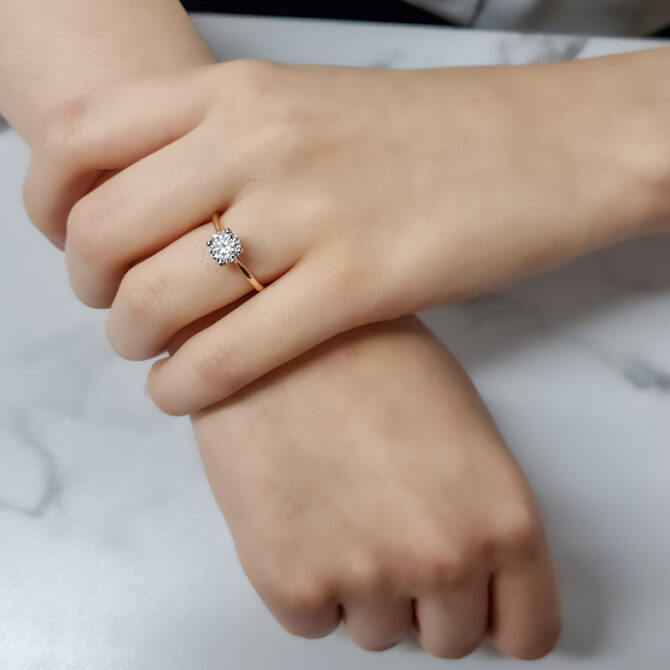 1.00 Carat Four Claw Tulip Single Stone Bespoke engagement Ring (3)