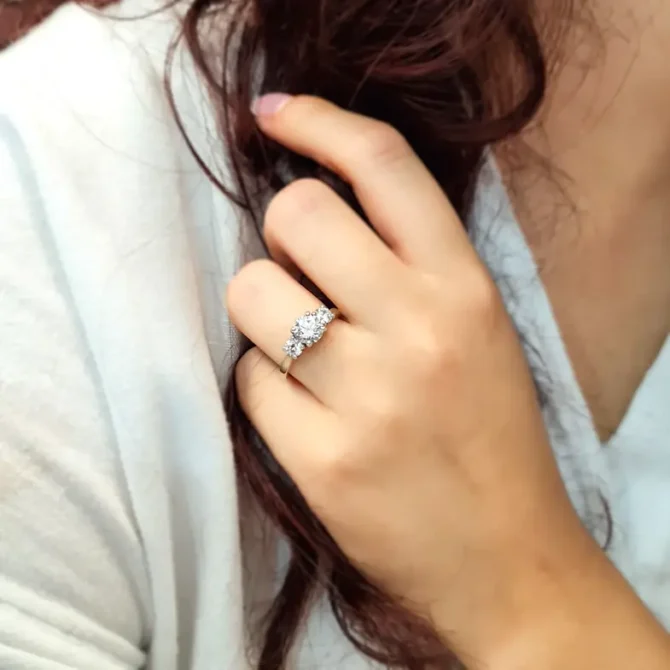 Three stone diamond ring on hand made in Dublin-tr1025-2