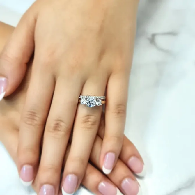 Three stone diamond ring on hand made in Dublin-tr1025-4