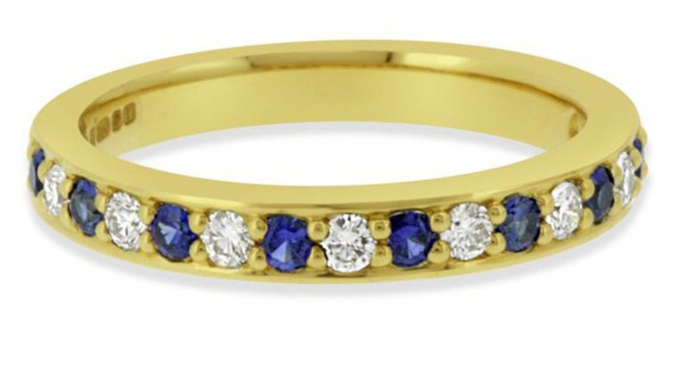 diamond sapphire pavé set ring in yellow gold cr1030 V1