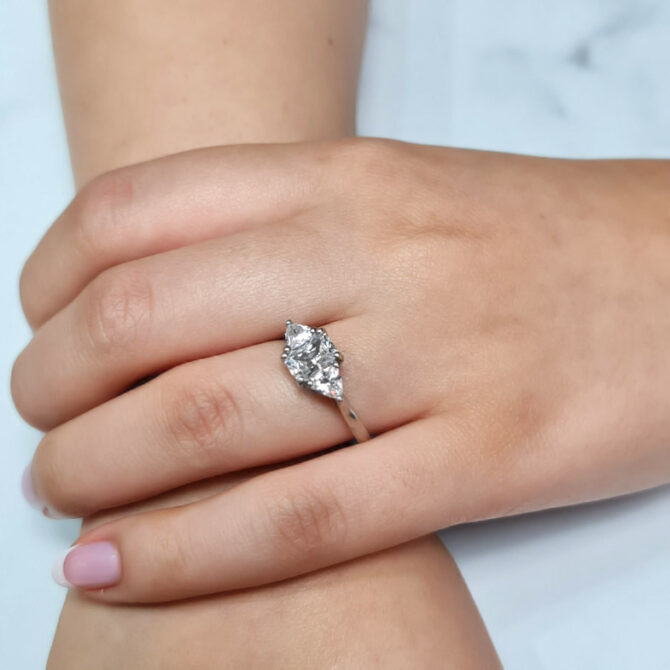 radiant and trillion three stone diamond ring Dublin-tr1065-1