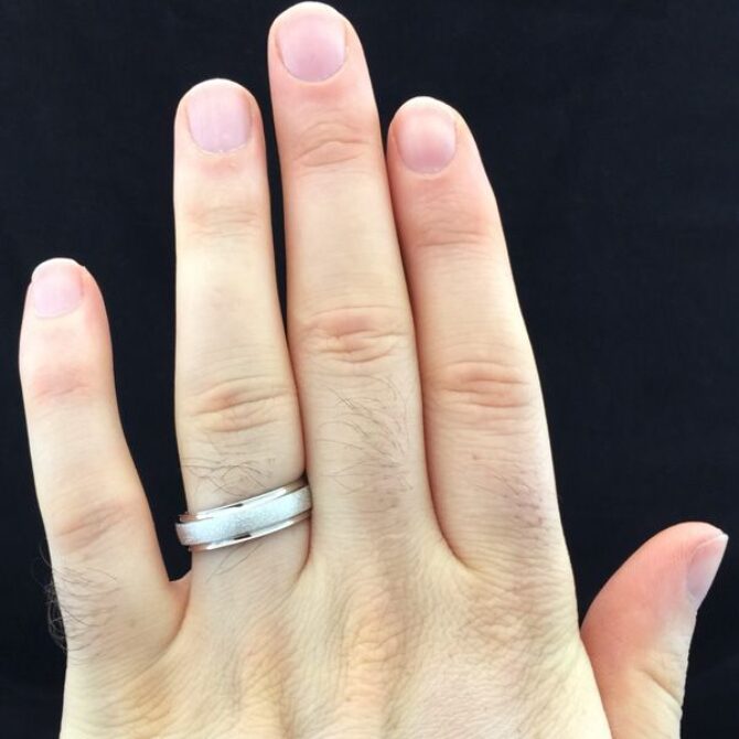 6mm gents wedding ring gwr2001 Dublin on hand