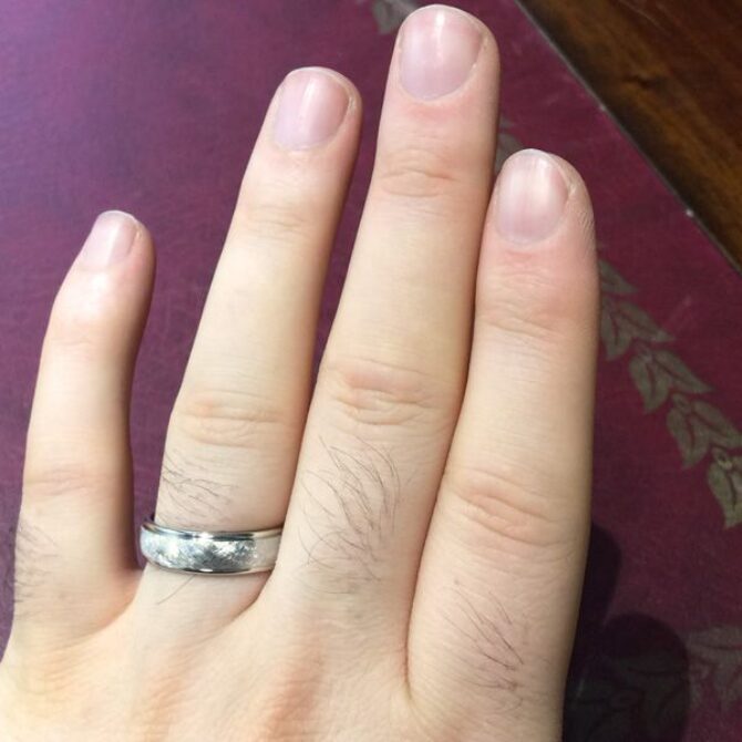 Gents ice pattern wedding ring gwr2002 on hand in palladium