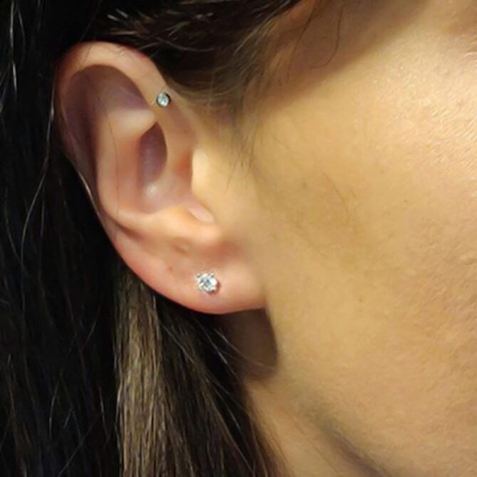 0.35 diamond stud earring in Ear in Dublin Ireland