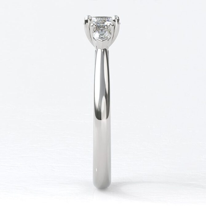 Bespoke-designed-diamond-three-stone-engagement-ring-sb0001-image-1