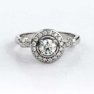 Bespoke-designed-round-cut-halo-diamond-engagement-ring-sb0085-image-1