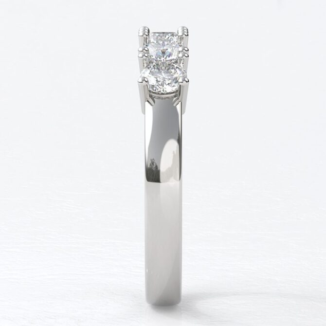sb0799-bespoke-designed-five-stone-diamond-ring-image-3