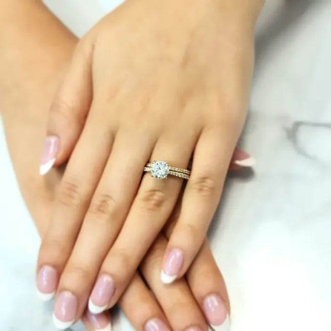 Side stone diamond ring in Dublin on hand-pr1057-1