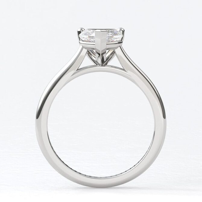 sb1160-bespoke-designed-heart-shape-solitaire-diamond-ring-image-2