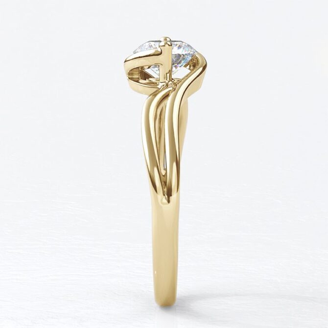 sb1180-bespoke-designed-yellow-gold-solitaire-diamond-engagement-ring-image-3