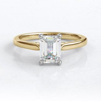 sb1231-bespoke-designed-emerald-cut-diamond-solitaire-ring-image-3