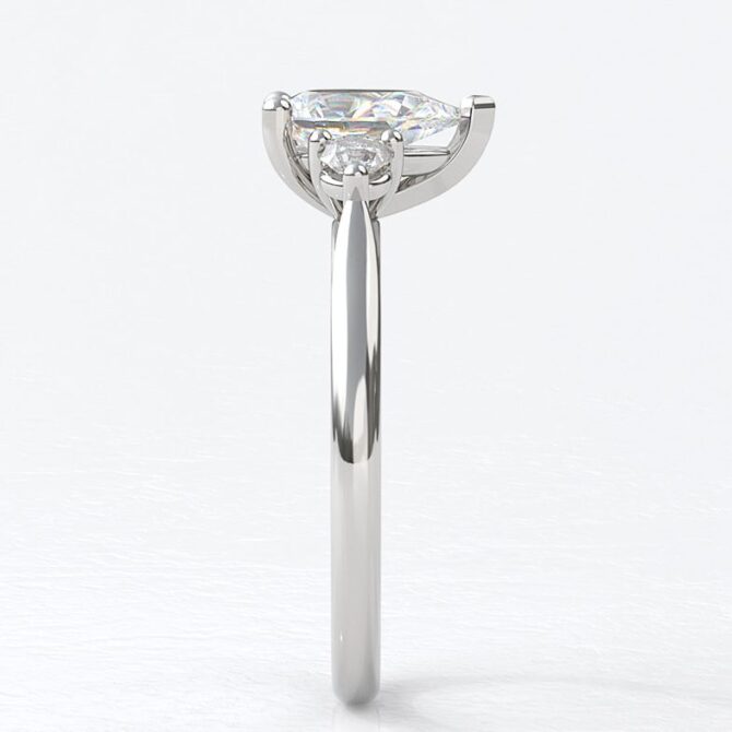 sb1273-bespoke-designed-pear-and-round-cut-diamond-three-stone-ring-image-3