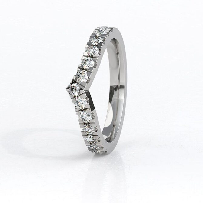 sb1389-bespoke-designed-claw-set-ladies-diamond-wedding-ring-image-1
