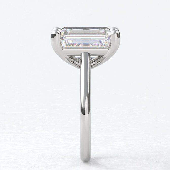 sb1438-bespoke-designed-emerald-cut-diamond-solitaire-ring-image-2