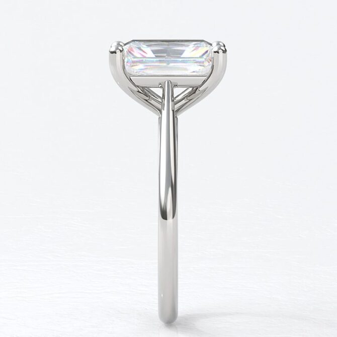 sb1574-bespoke-designed-radiant-cut-diamond-solitaire-ring-image-3