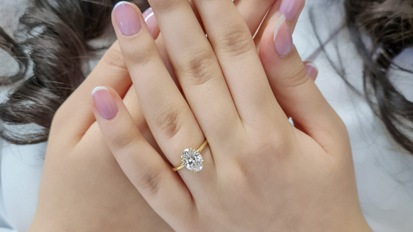 1.67ct Oval Cut Solitaire Diamond Ring SR2050 on hand 2