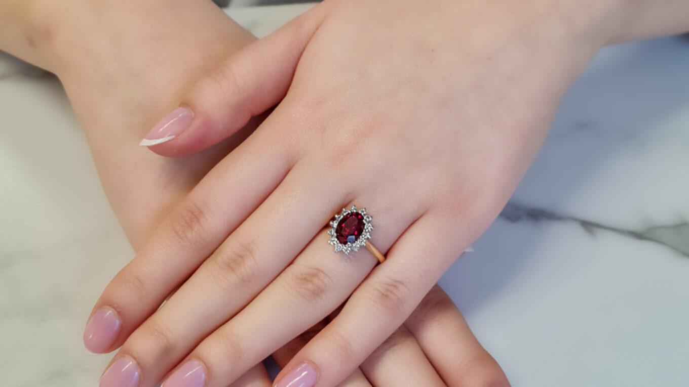 2.00ct Oval Cut Ruby & Diamond Ring CR1053 on hand 4