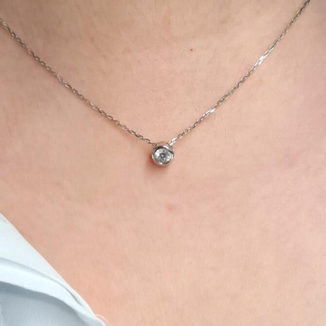 0.25ct Bezel Set Diamond Pendant Necklace PN068