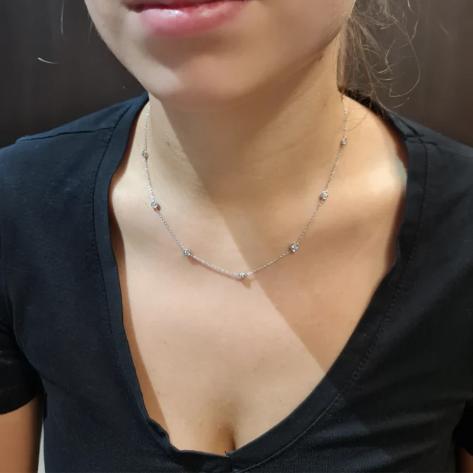 BPN043 18k White Gold 0.77ct Lab Grown Diamond Pendant