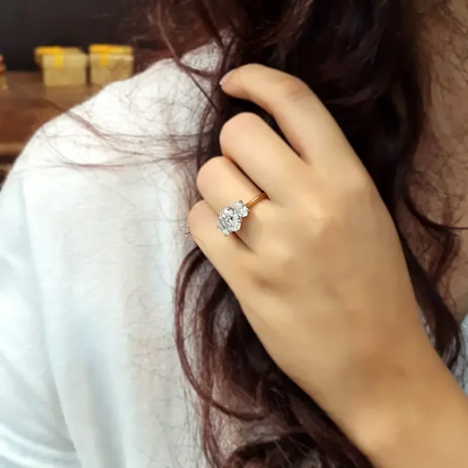 Oval three stone diamond ring-tr1083-4