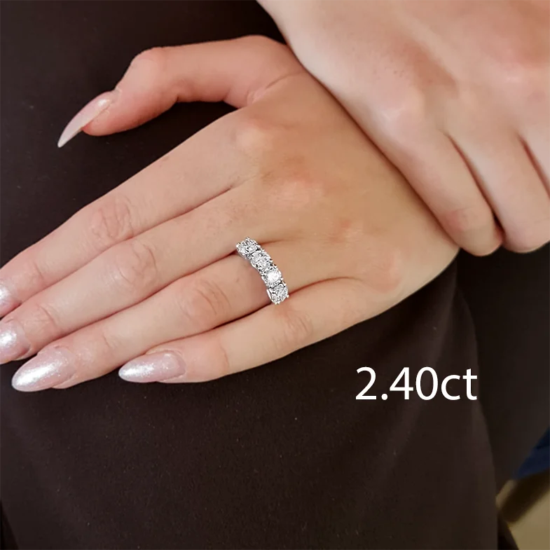 Stone Diamond Ring – Natural Or Lab-Grown Diamonds ET4001