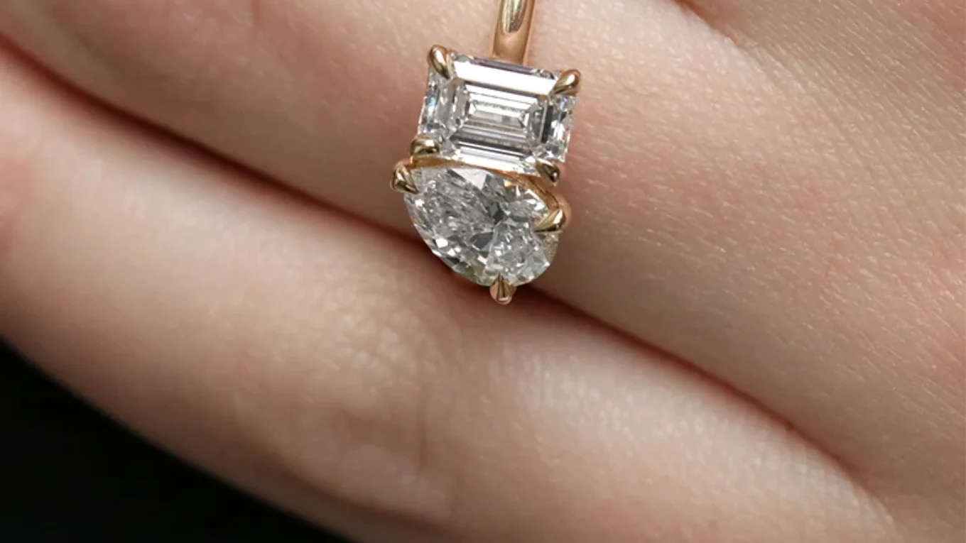 Toi et moi diamond engagement ring on hand total 2.09ct on hand tr1099-2