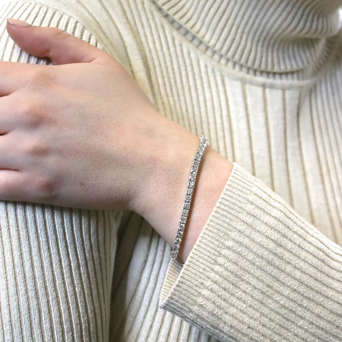 3.24ct Lab grown diamond bracelet white Gold BBR042