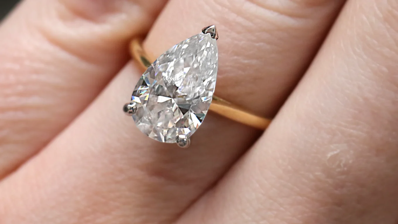 3.0ct Pear Cut Solitaire Engagement Ring SR1094 on hand - Made in Dublin, Ireland