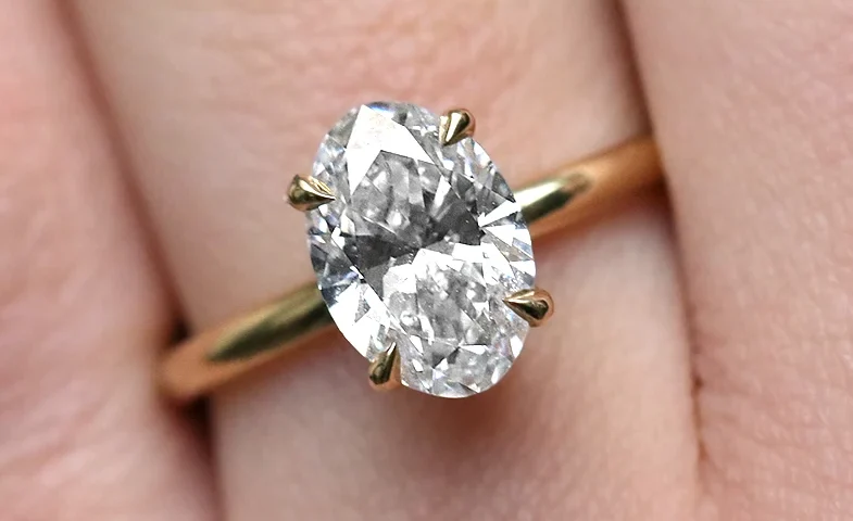 Solitaire Rings - Bespoke Diamonds Dublin, Ireland - solitaire engagement ring, solitaire diamond ring
