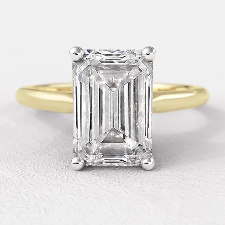 Emerald Solitaire Engagement Rings