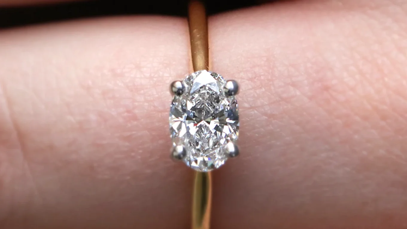 Horizontal Oval Cut Solitaire Engagement Ring SR1017 on hand Made in Dublin, Ireland