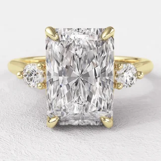 Radiant Cut Trilogy Diamond Ring TR1105 feature image - yellow gold