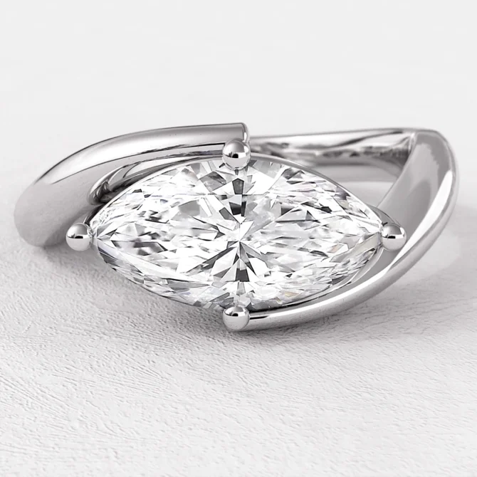 Twist marquise shape diamond ring in white gold sr1041 Feature